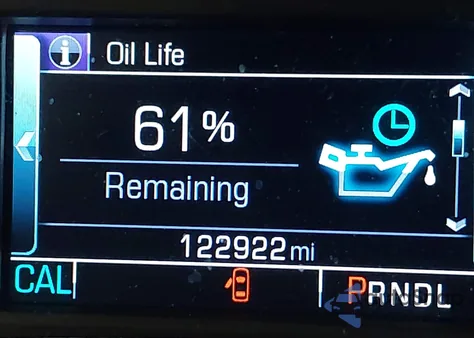 2017 Chevrolet Silverado 1500 2Lt from USA, damaged, VIN 1GCVKREC5HZ137644